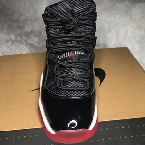 Air Jordan 11 Retro Bred